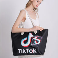 BOLSO TIK TOK DE PLAYA